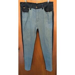 Diane Gilman DG2 Women's Size 10 Two-Toned Blue Stretch Jeans 32"